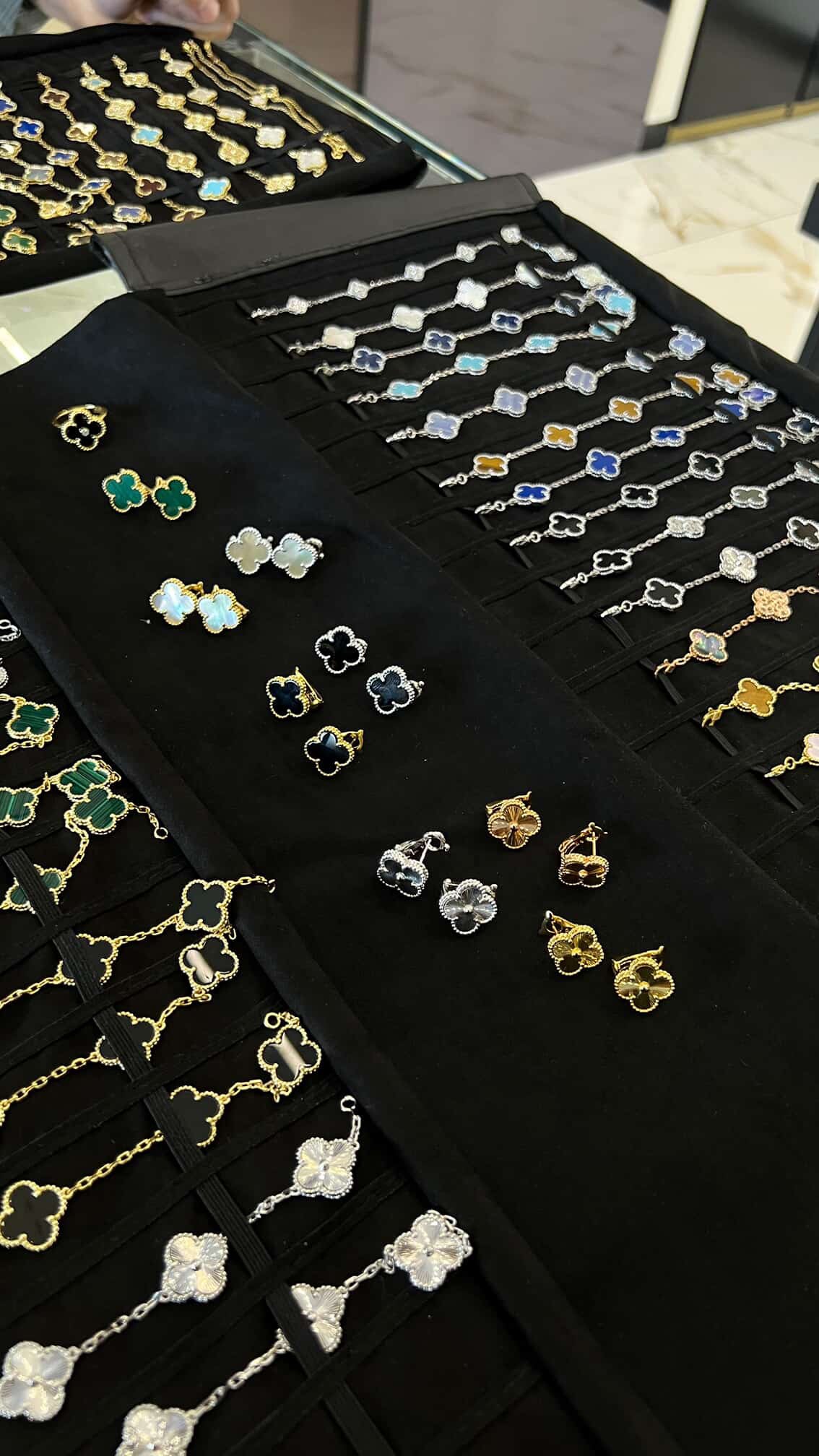 Aretes vintage VCA