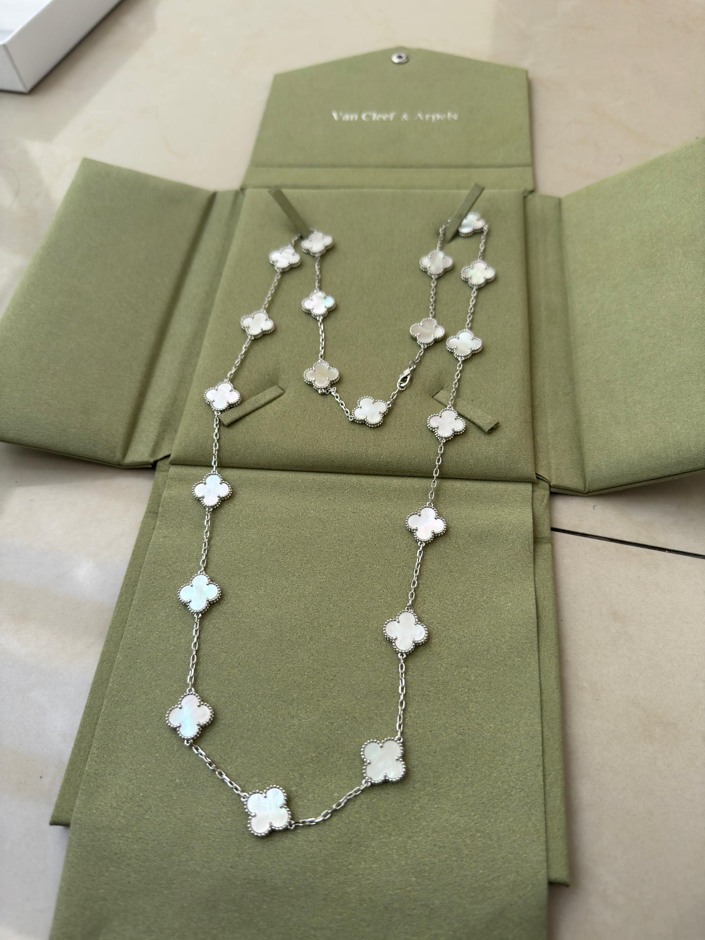 Collar Vintage Alhambra 20 motifs