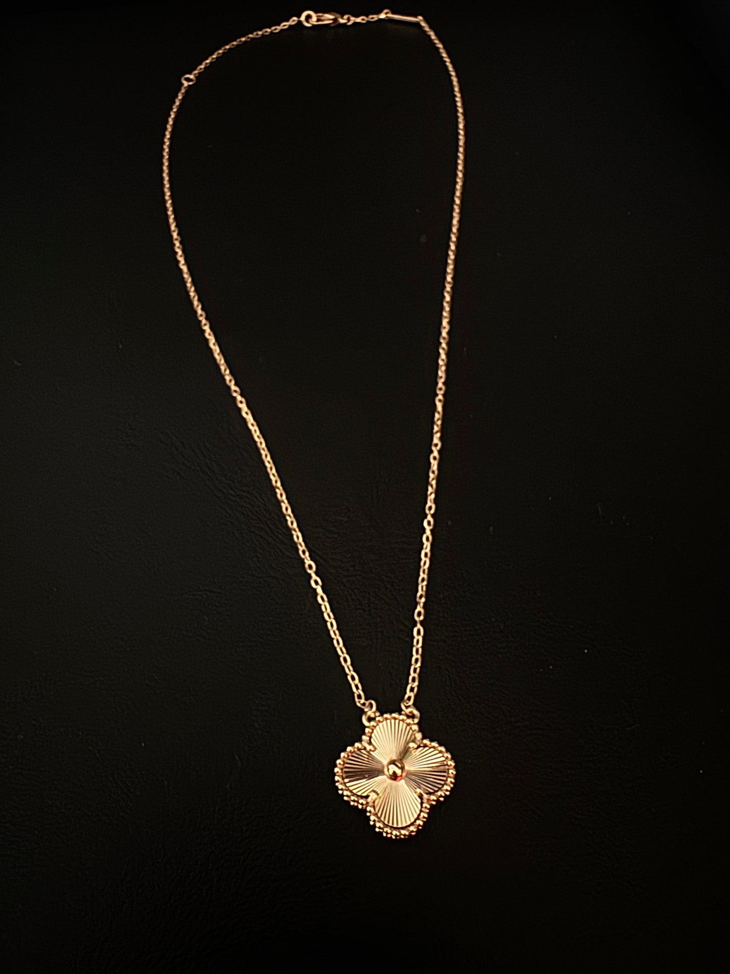 Collar vintage Alhambra tipo VCA