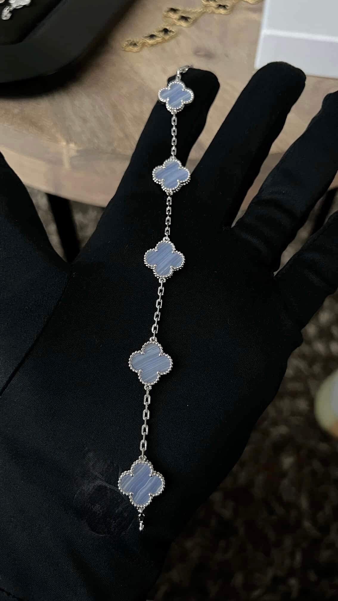 Pulsera Vintage VCA Piedra Natural / Oro Blanco